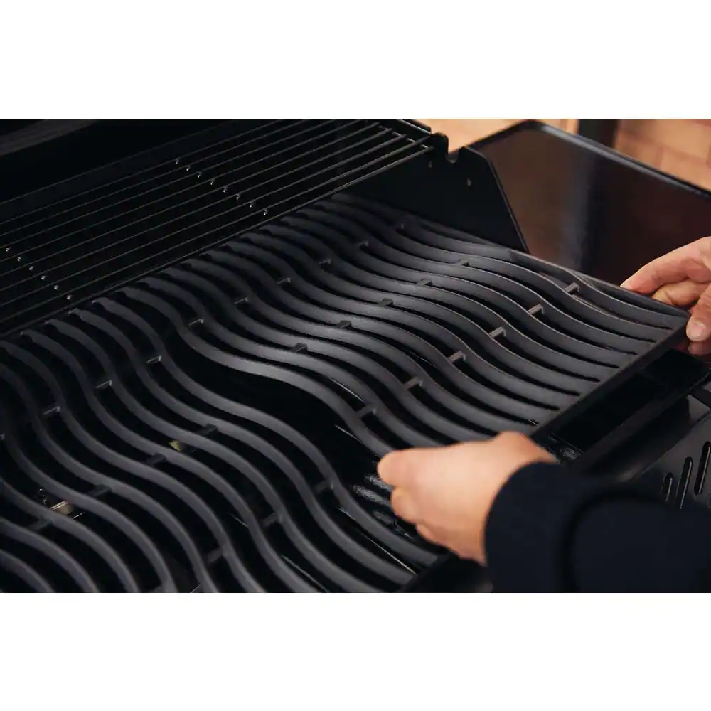 NAPOLEON Freestyle 425 4-Burner Propane Gas Grill in Graphite Grey