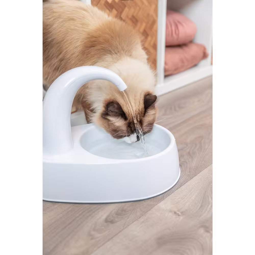 TRIXIE Curved Stream Drinking Fountain, 84.5oz