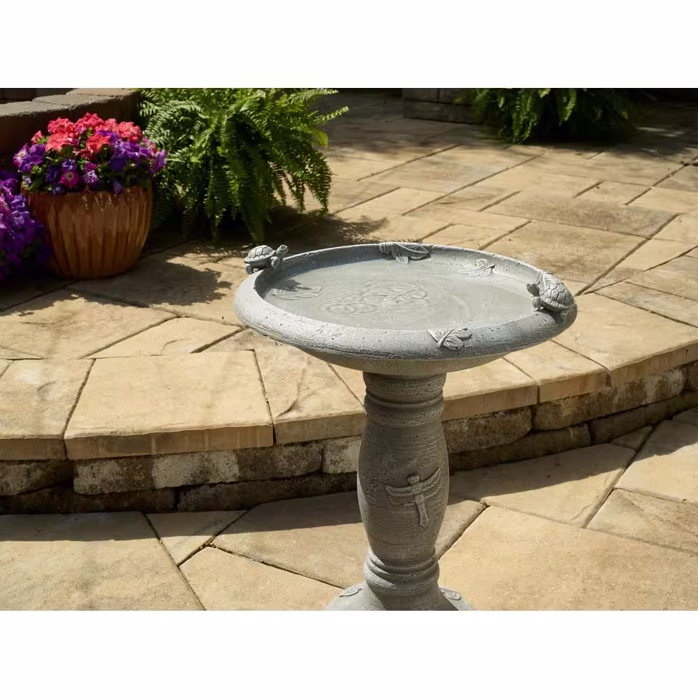 Smart Garden 18-1/5 in. Country Gardens Traditional Birdbath