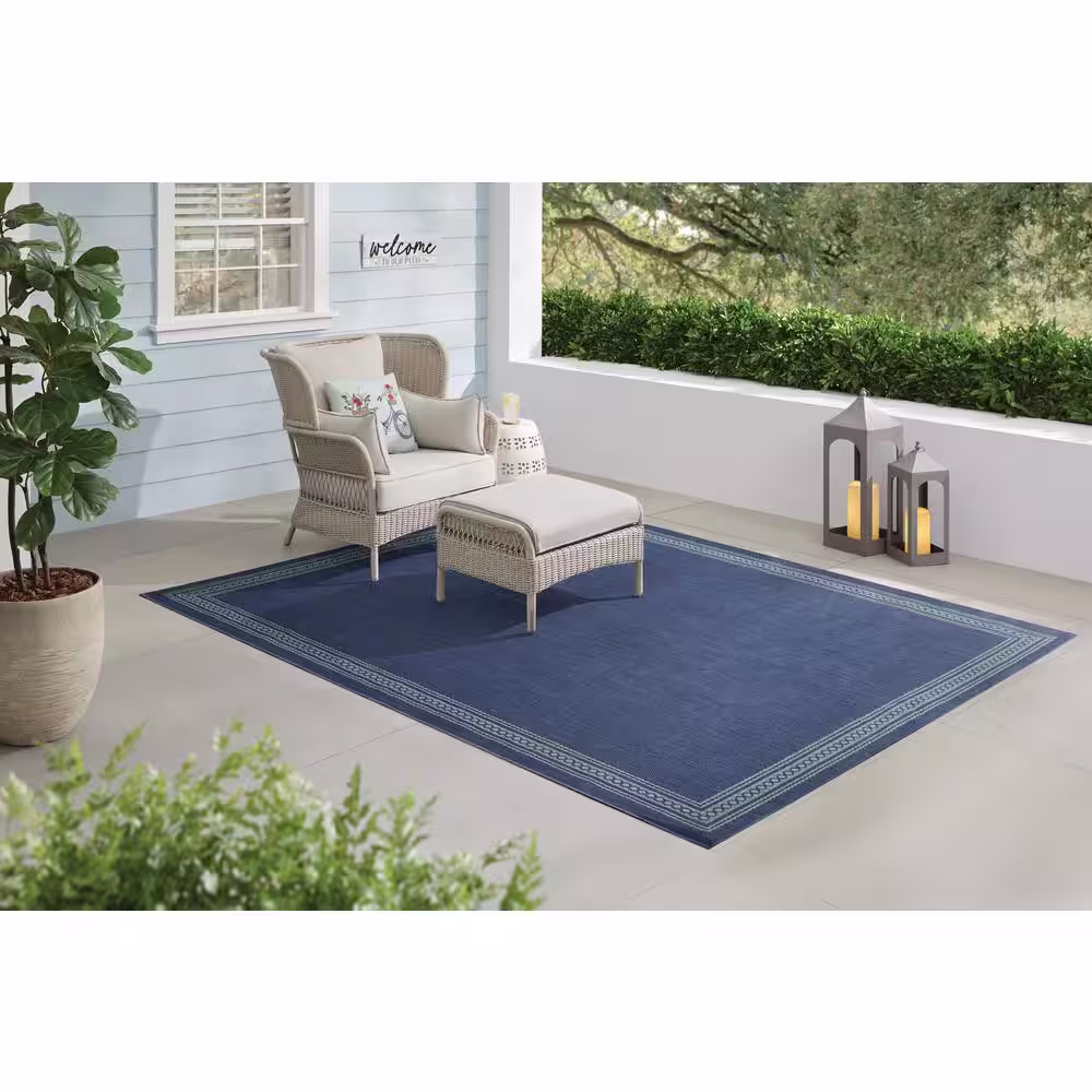 Hampton Bay Dark Gray 9 x 12 Border Indoor/Outdoor Area Rug