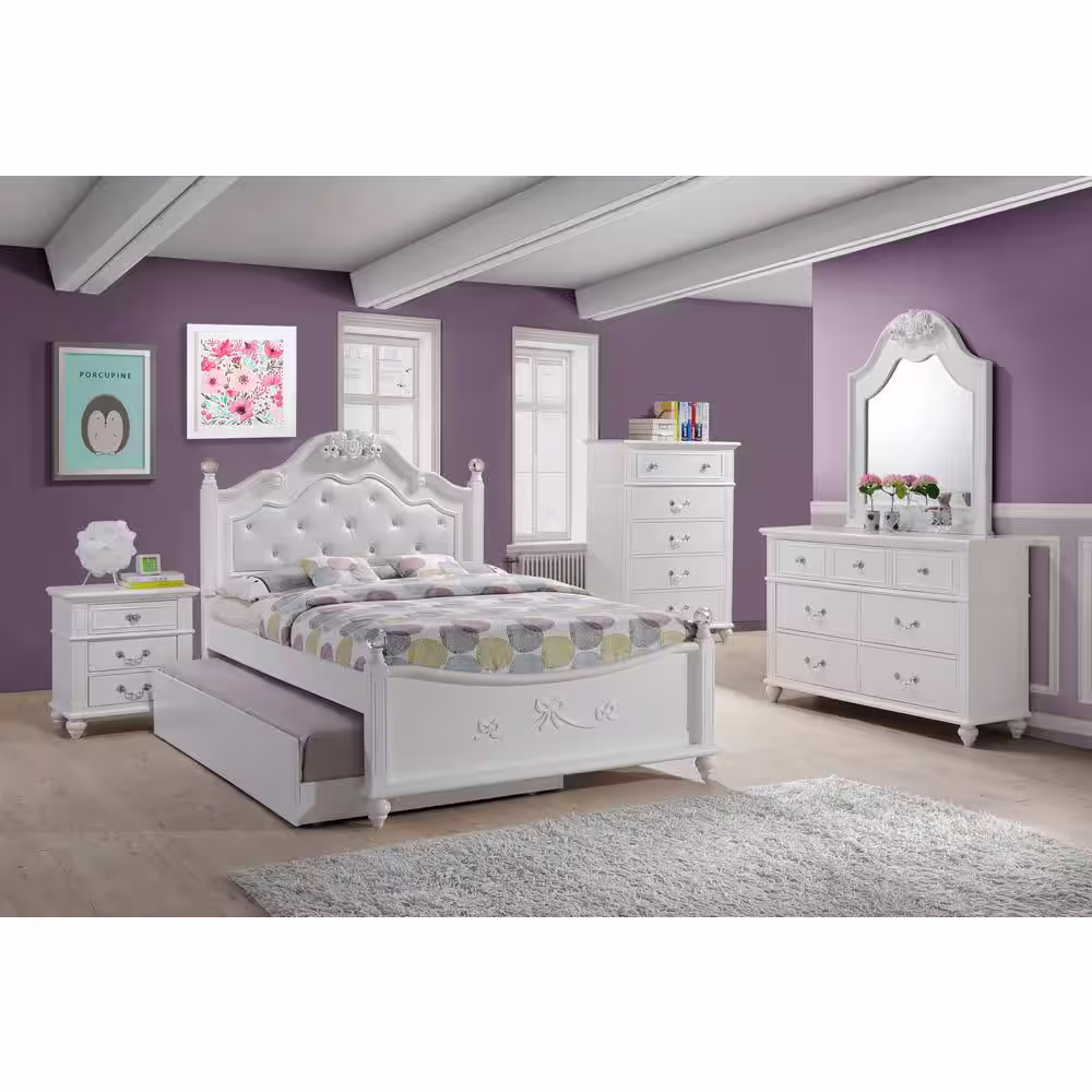 None Annie 3-Drawer Nightstand in White