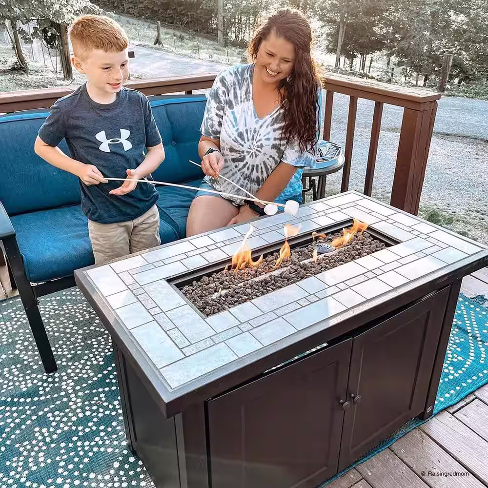 Sunjoy AmberCove Hartnell 40 in. W Outdoor Rectangular Steel Propane Firepit Table