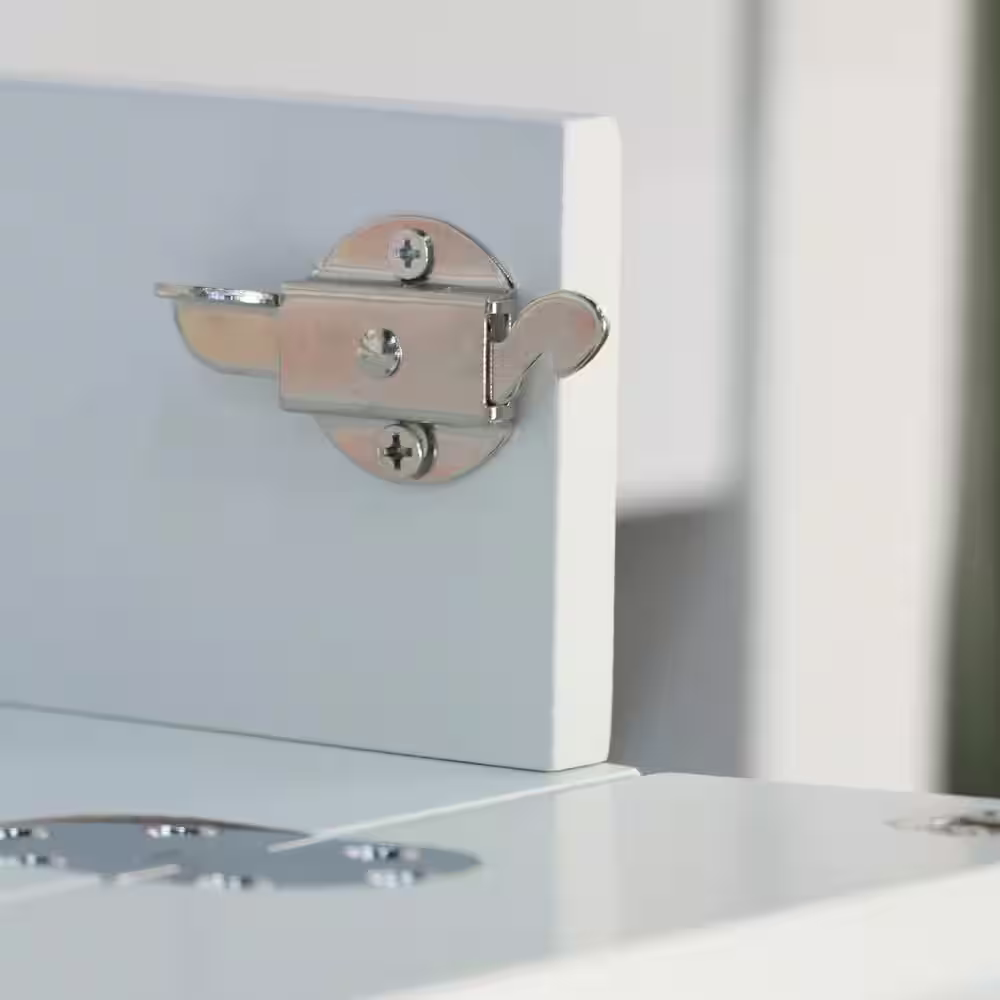 Walker Edison Furniture Company 48 in. White Rectangular 3 -Drawer Computer Desk with Keyboard Tray