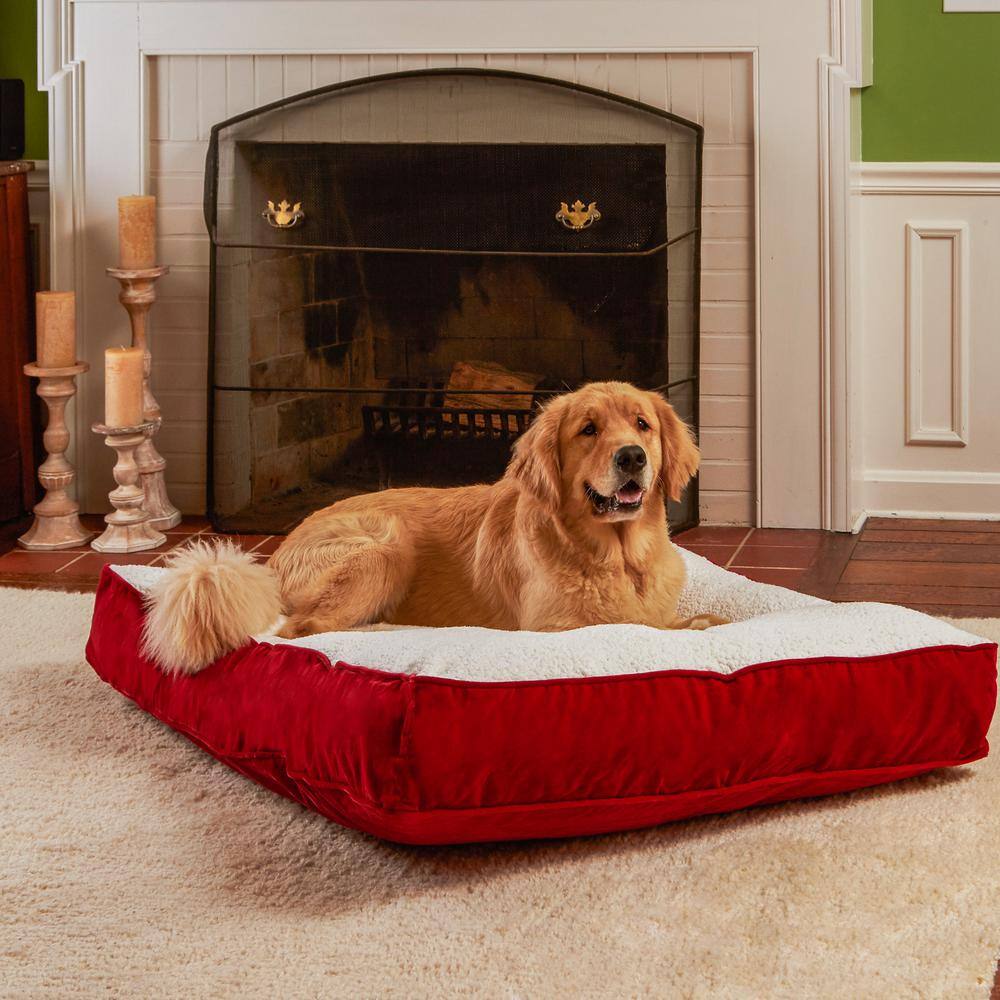 Happy Hounds Buster Large Crimson Sherpa Dog Bed