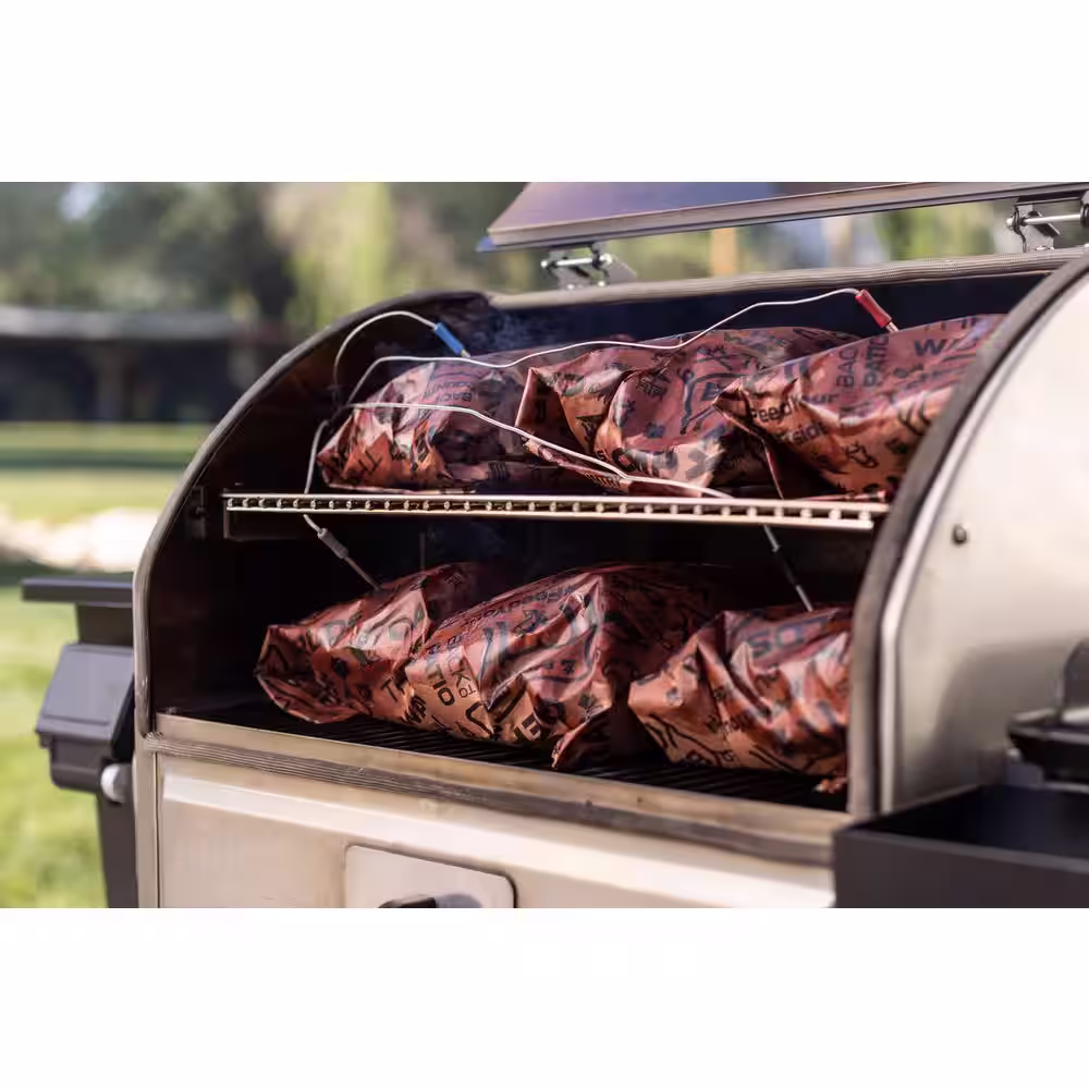 Camp Chef Woodwind PRO 24 in. WIFI Pellet Grill in Black