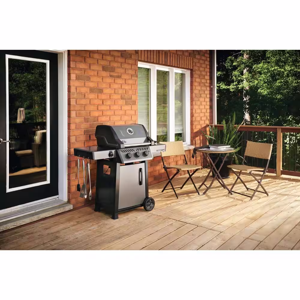 NAPOLEON Freestyle 365 3-Burner Propane Gas Grill in Graphite Grey