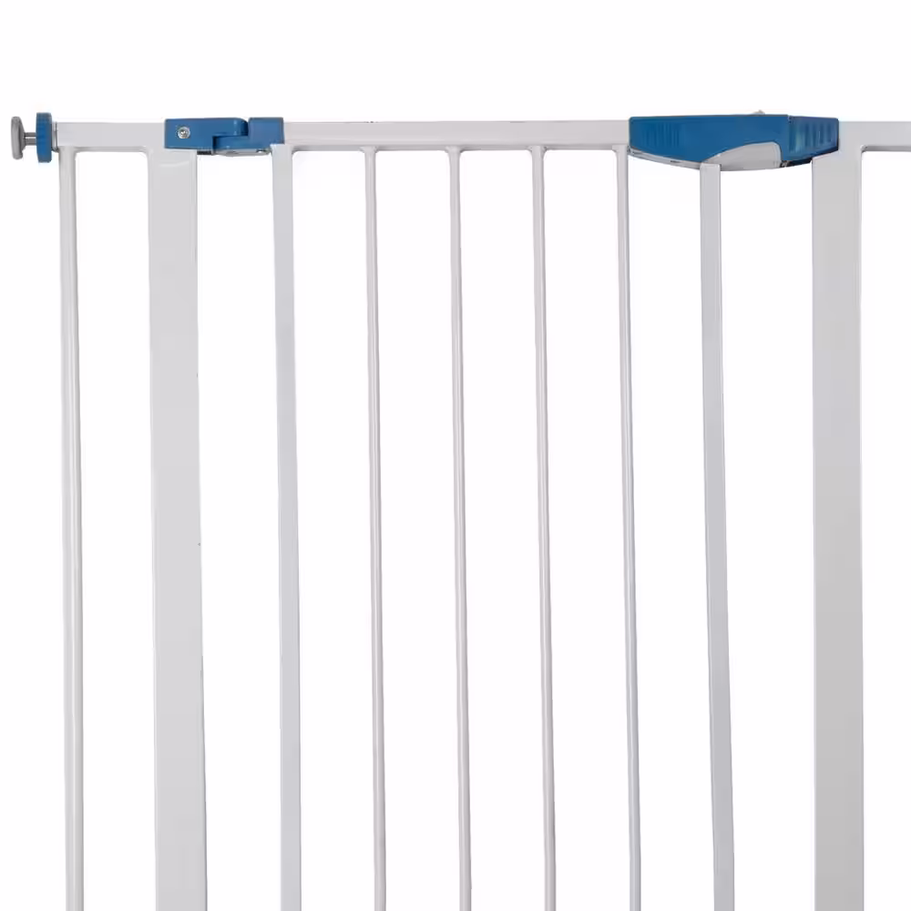 None Indoor Pet Gate with Automatic Locking door