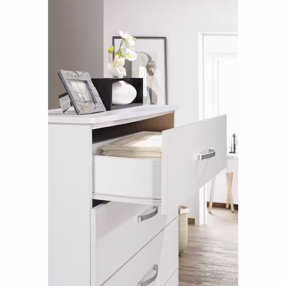 HODEDAH 5-Drawer White Chest of Drawers