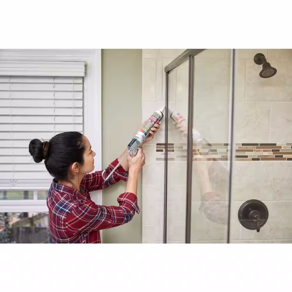 GE Advanced Silicone 2 10.1 oz. Clear Kitchen and Bath Caulk