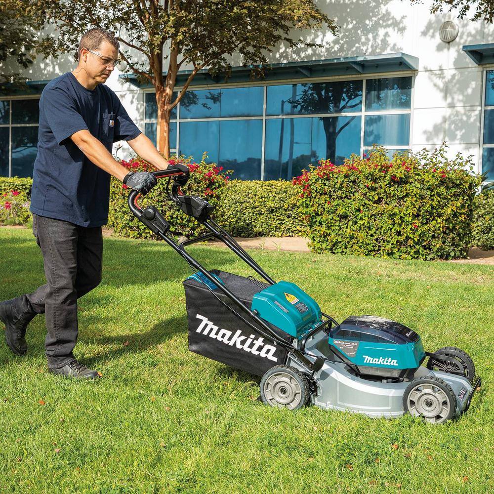 Makita 21 in. 18V X2 (36V) LXT Brushless Walk Behind Self-Propelled Lawn Mower Kit (5.0Ah) with bonus 18V X2 (36V) LXT Blower