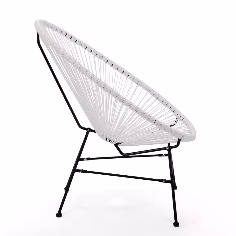 None Montara 3-Piece Wicker Round Outdoor Bistro Set