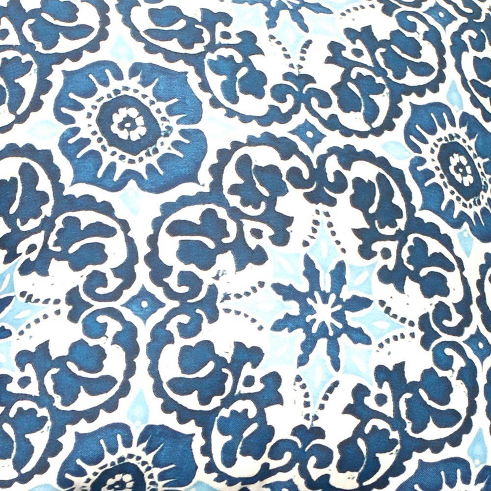 Cambridge Merritt 4-Piece All-Weather Wicker Patio Conversation Set with Navy Blue Cushions