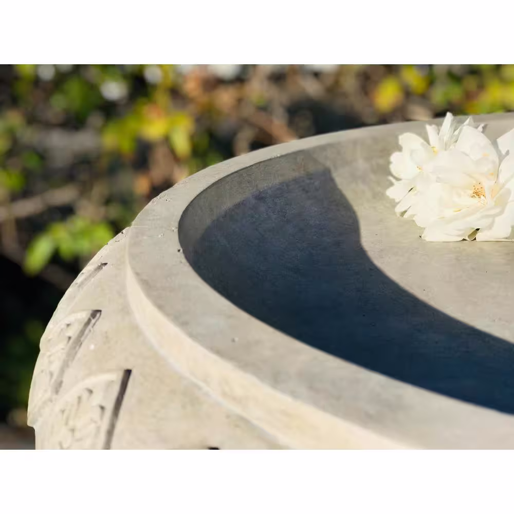 KANTE 22.8 in. Dia Weathered Concrete Lightweight Traditional Textured Flower Diamond Pattern Birdbath