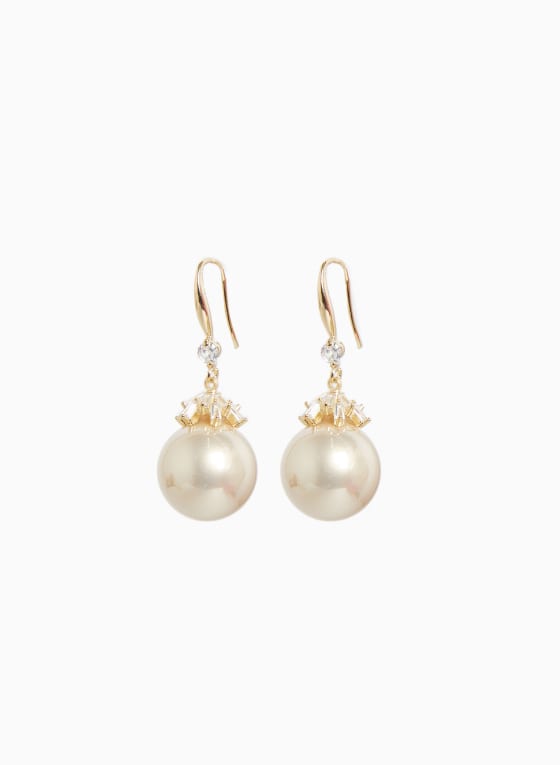 Pearl Dangle Earrings