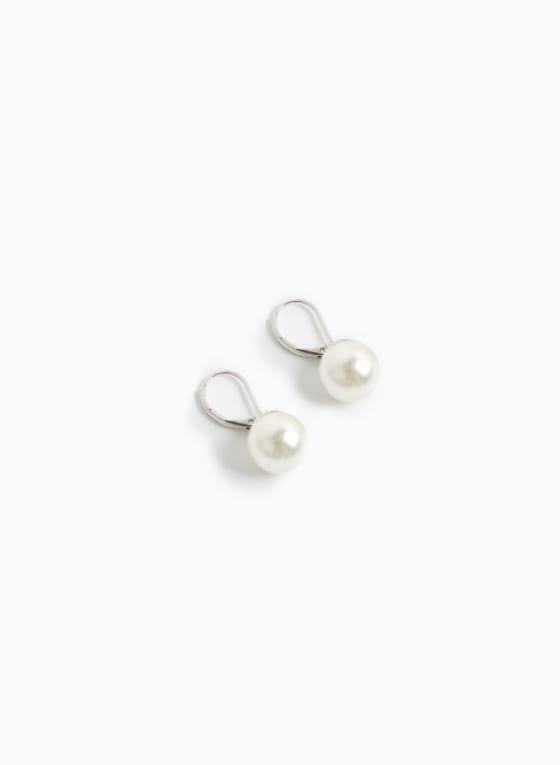 Pearl Dangle Earrings