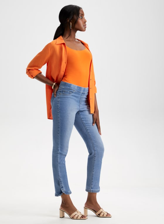 Ruffle Detail Denim Capris