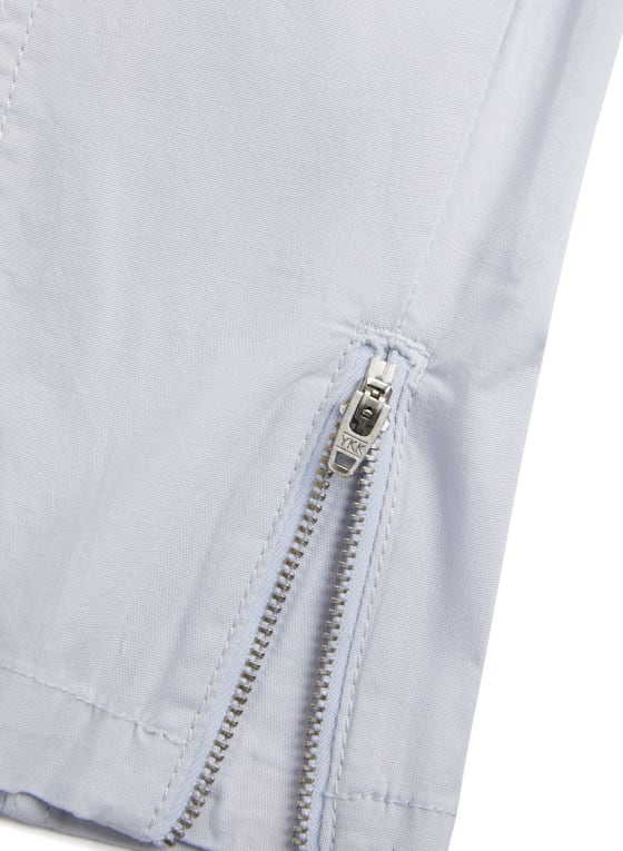 Zipper Detail Capris