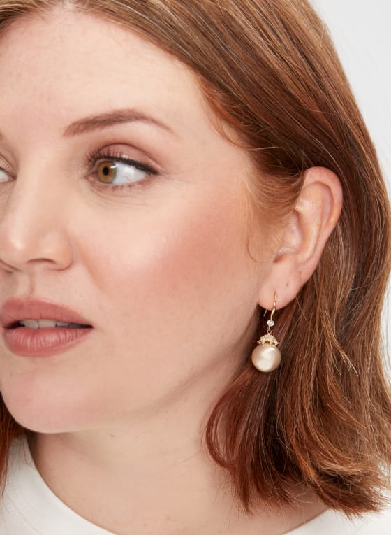 Pearl Dangle Earrings