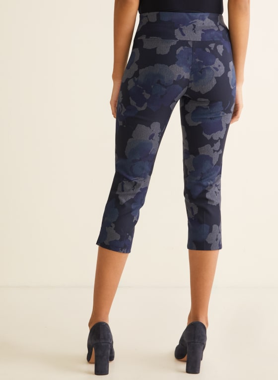 Floral Pull-On Capri Pants