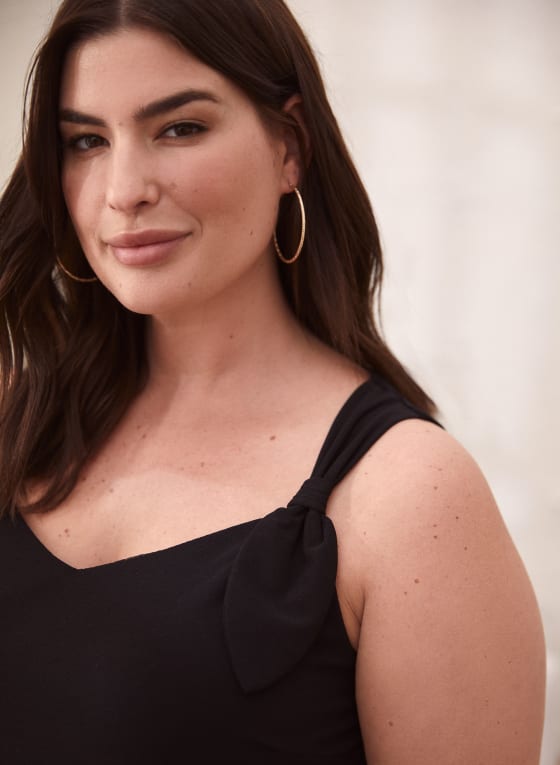 Sleeveless Tie Detail Top