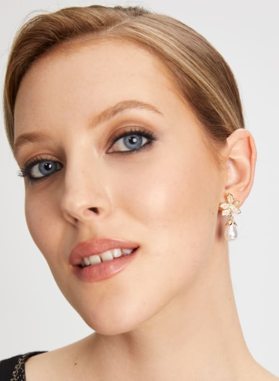 Flower & Pearl Dangle Earrings