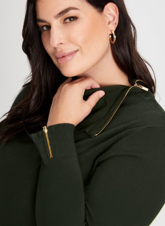 Zipper Detail Split Turtleneck Sweater