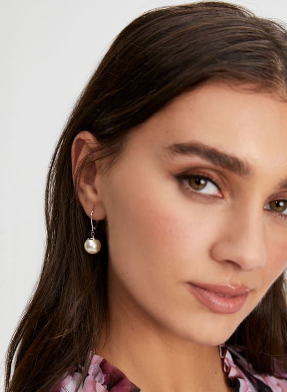 Pearl Dangle Earrings