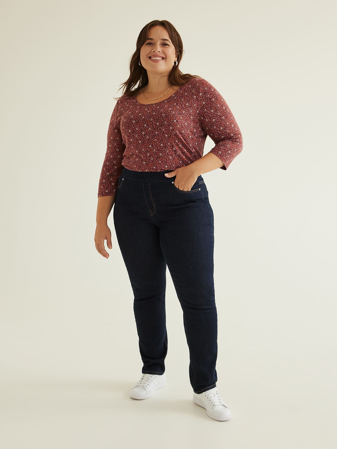 Savvy Fit Pull-On Straight Leg Jeans - d/c JEANS - PENN. Essentials