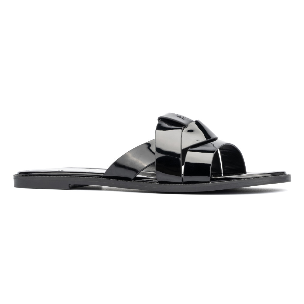 Fashion To Figure - Women's Tiana Flats