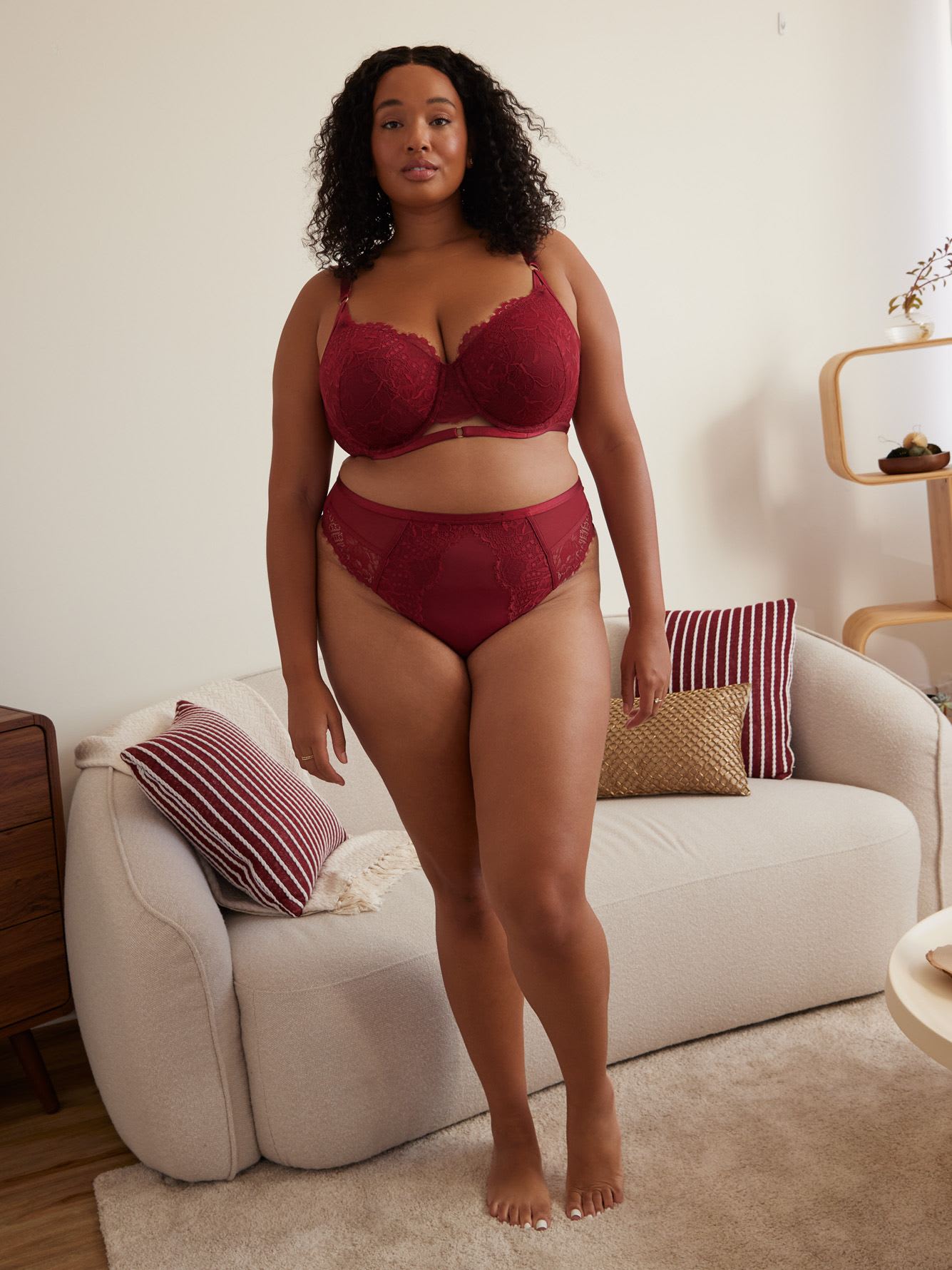 Sexy Satin Thong with Lace - Déesse Collection