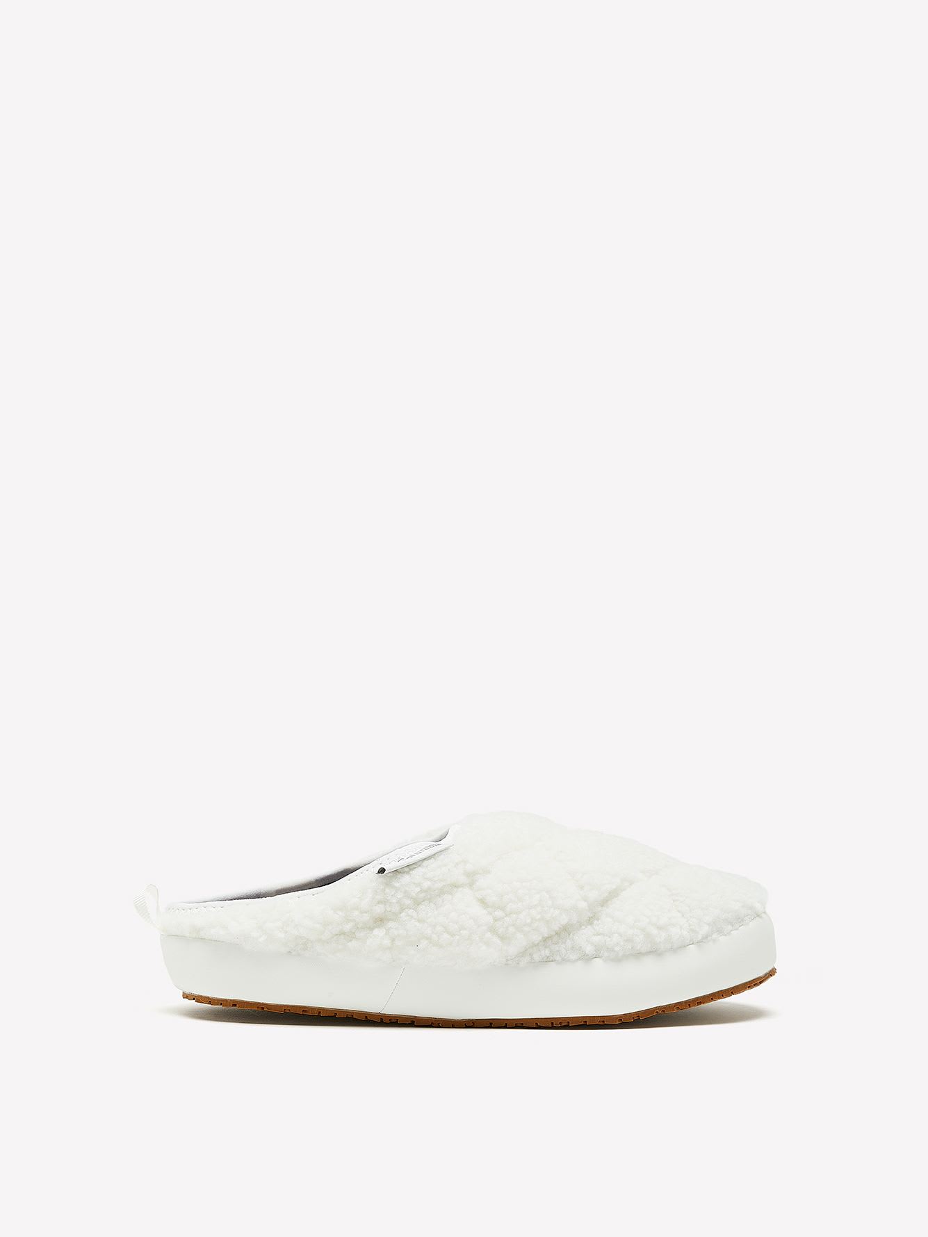 Regular Width, White Sherpa Cozy Cabin Camper Slippers - Columbia