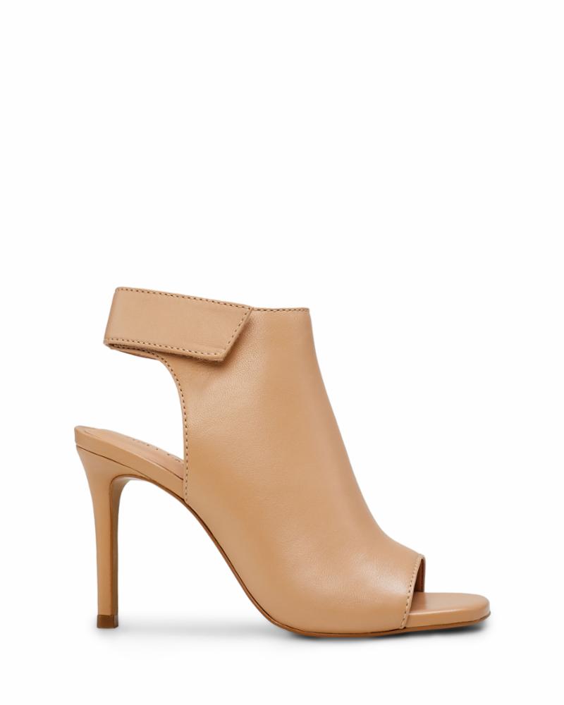 Vince Camuto Anglessi