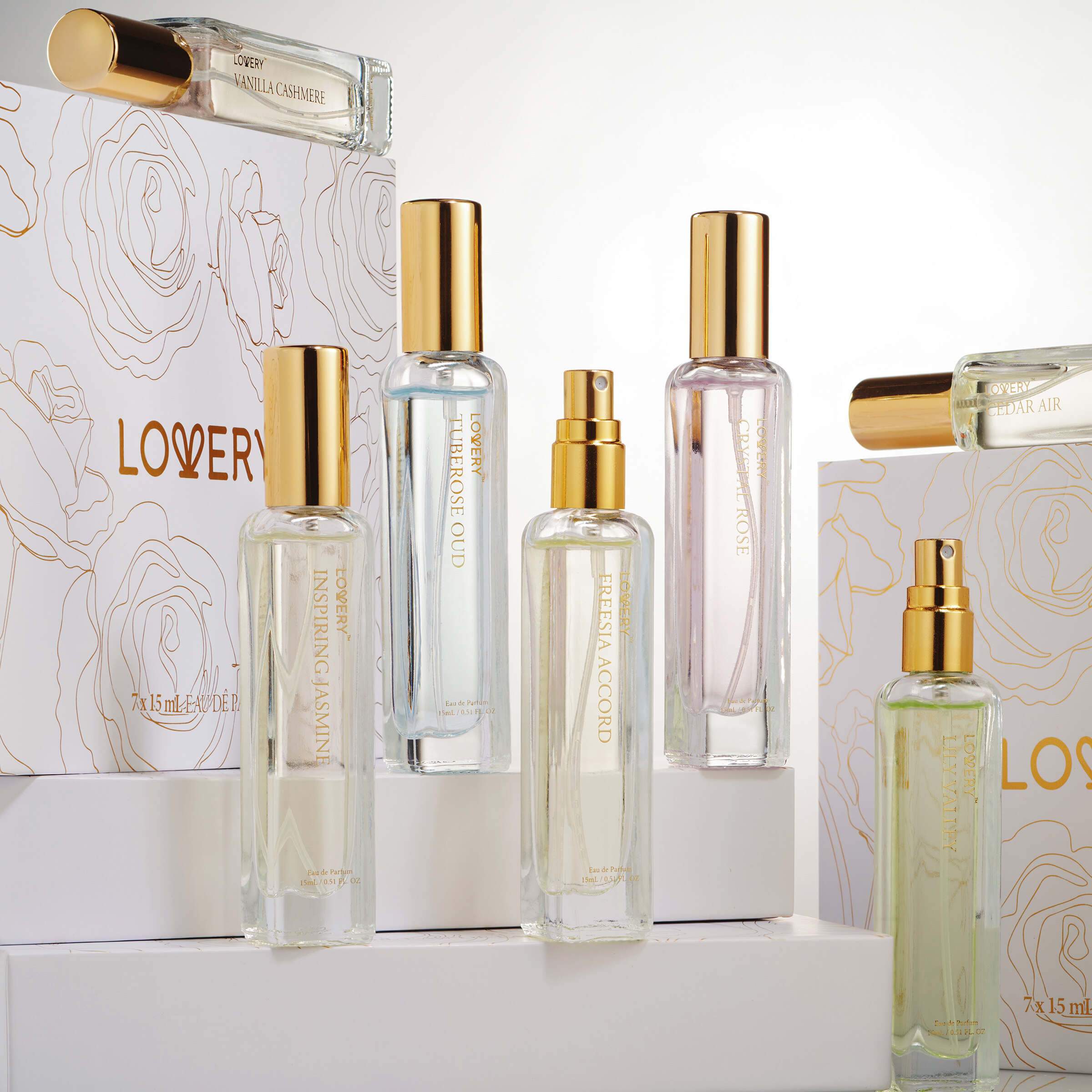 14-Pc. Eau de Parfum Gift Set with Perfume Pouches