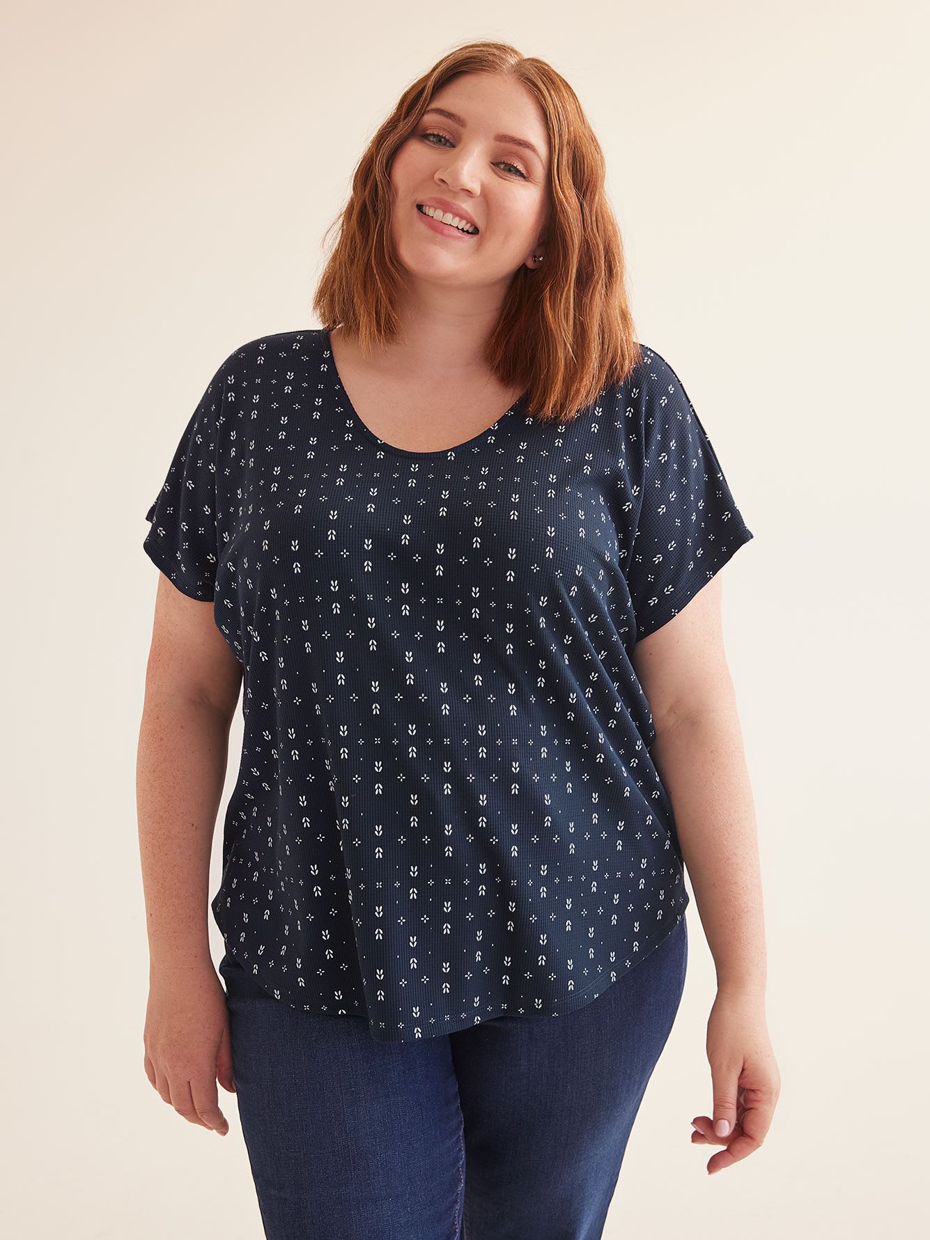 Curvy-Fit Extended-Sleeve T-Shirt - PENN. Essentials