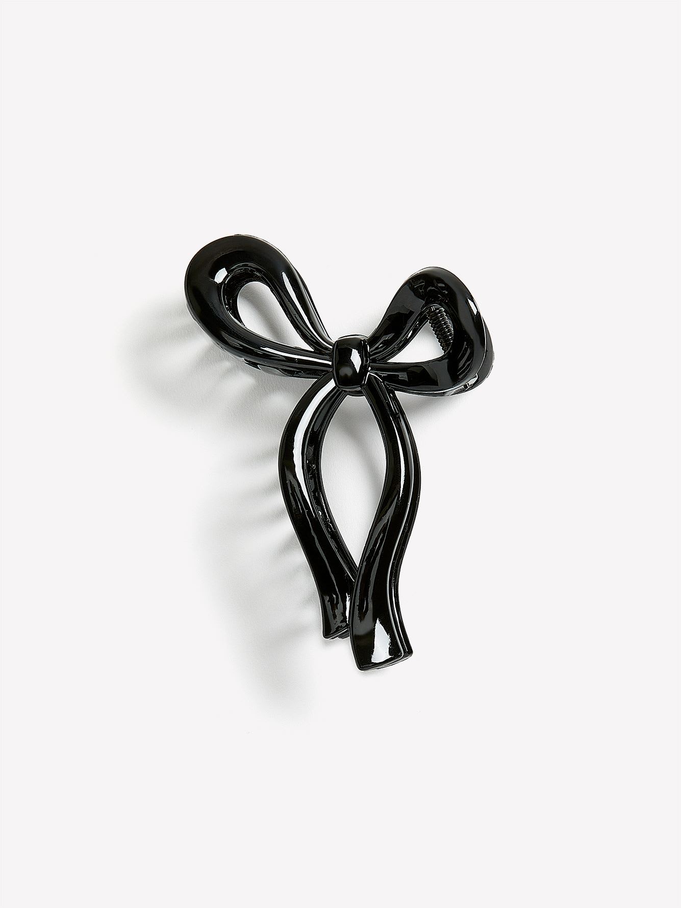Bow-Shaped Hair Claw Clip