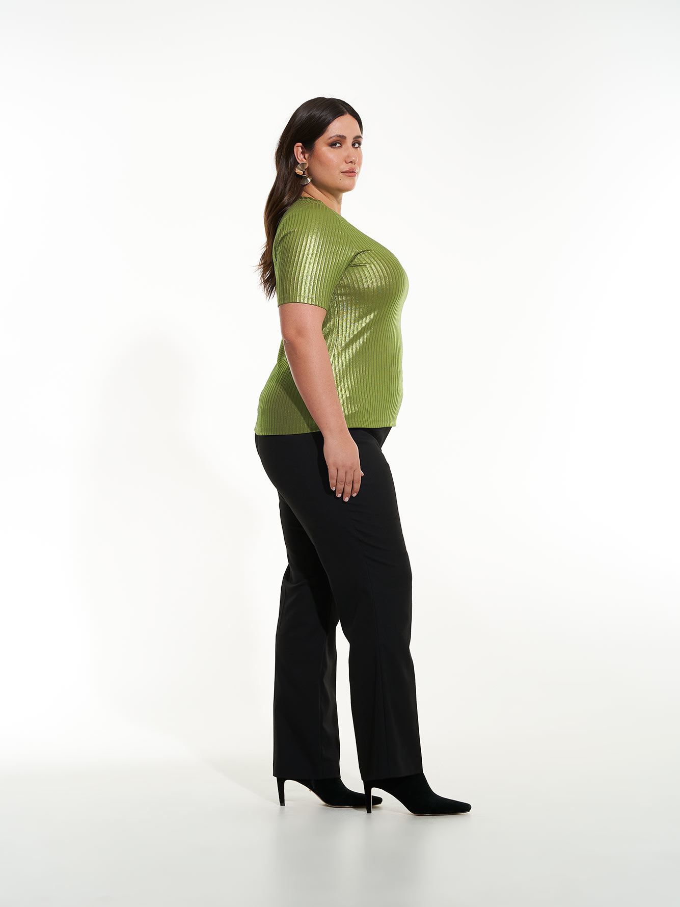 Ribbed Elbow-Sleeve Fitted Knit Top - Addition Elle