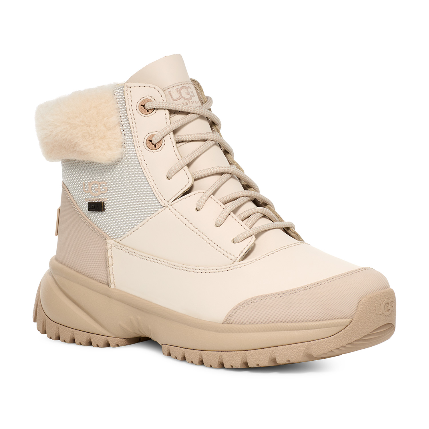 Ugg Yose Fluff V2