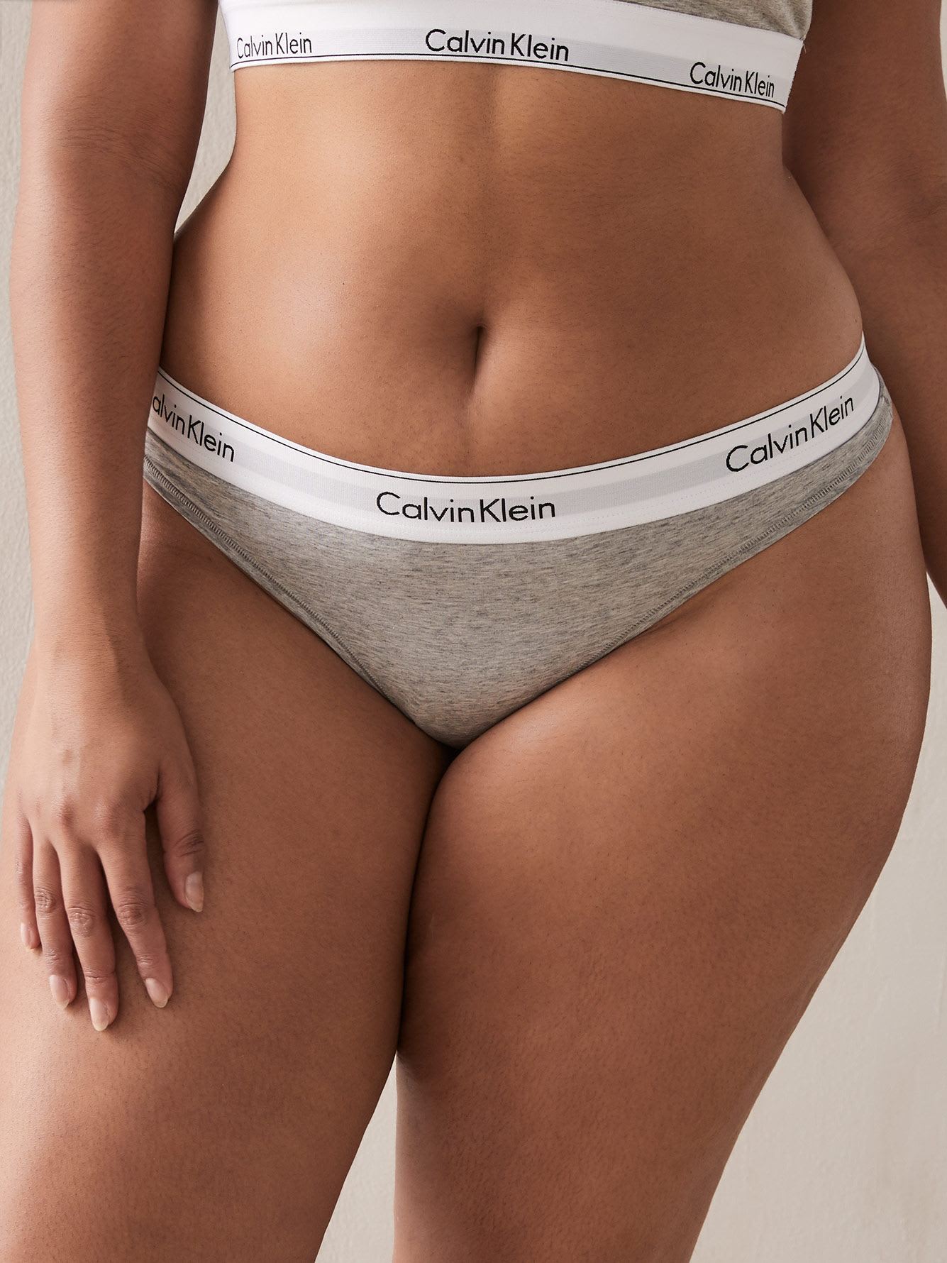 Cotton Thong - Calvin Klein
