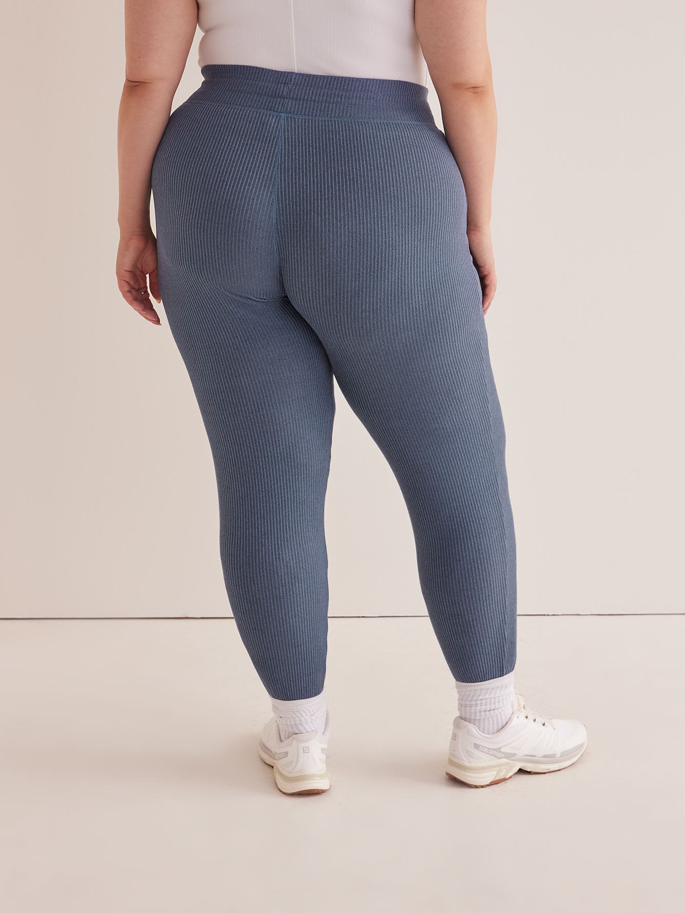 Ribbed Knit Jogger Pant - Active Zone