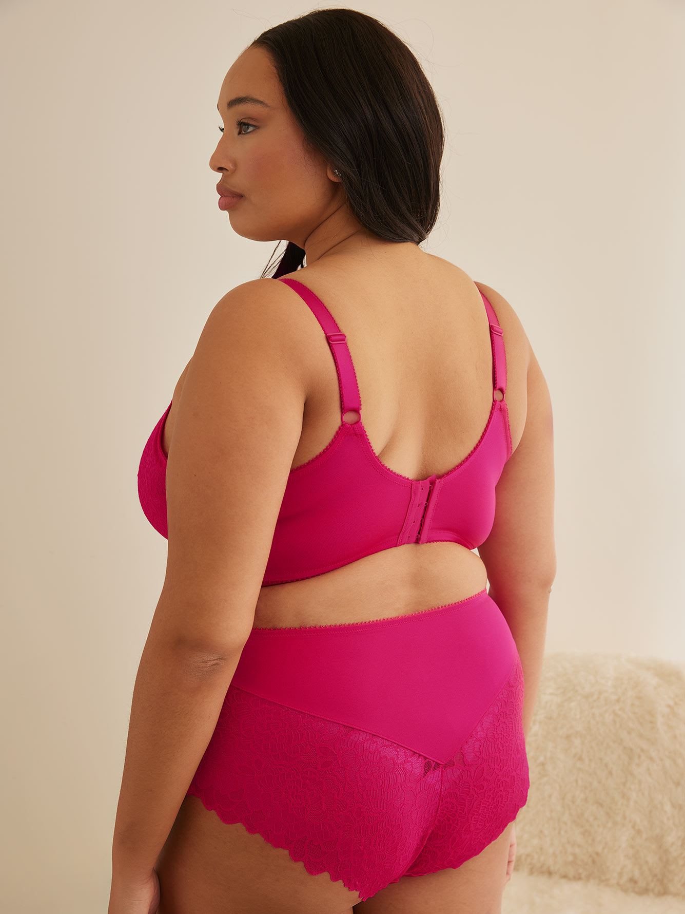 Cut & Sew Unlined Underwire Lace Bra - Déesse Collection