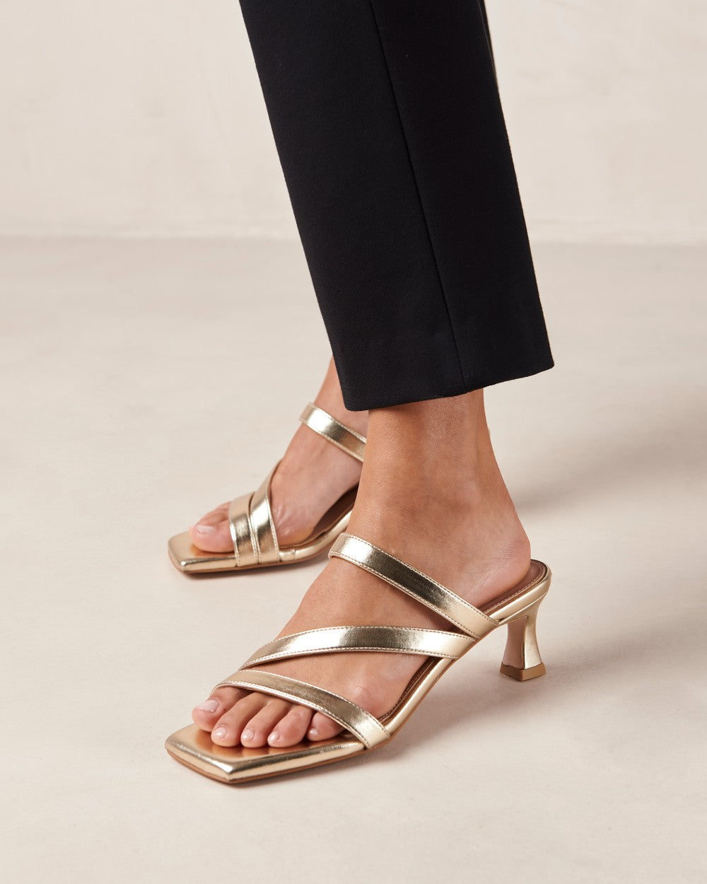SVEGAN - Sonny Lucid Tahini Beige Vegan Leather Sandals