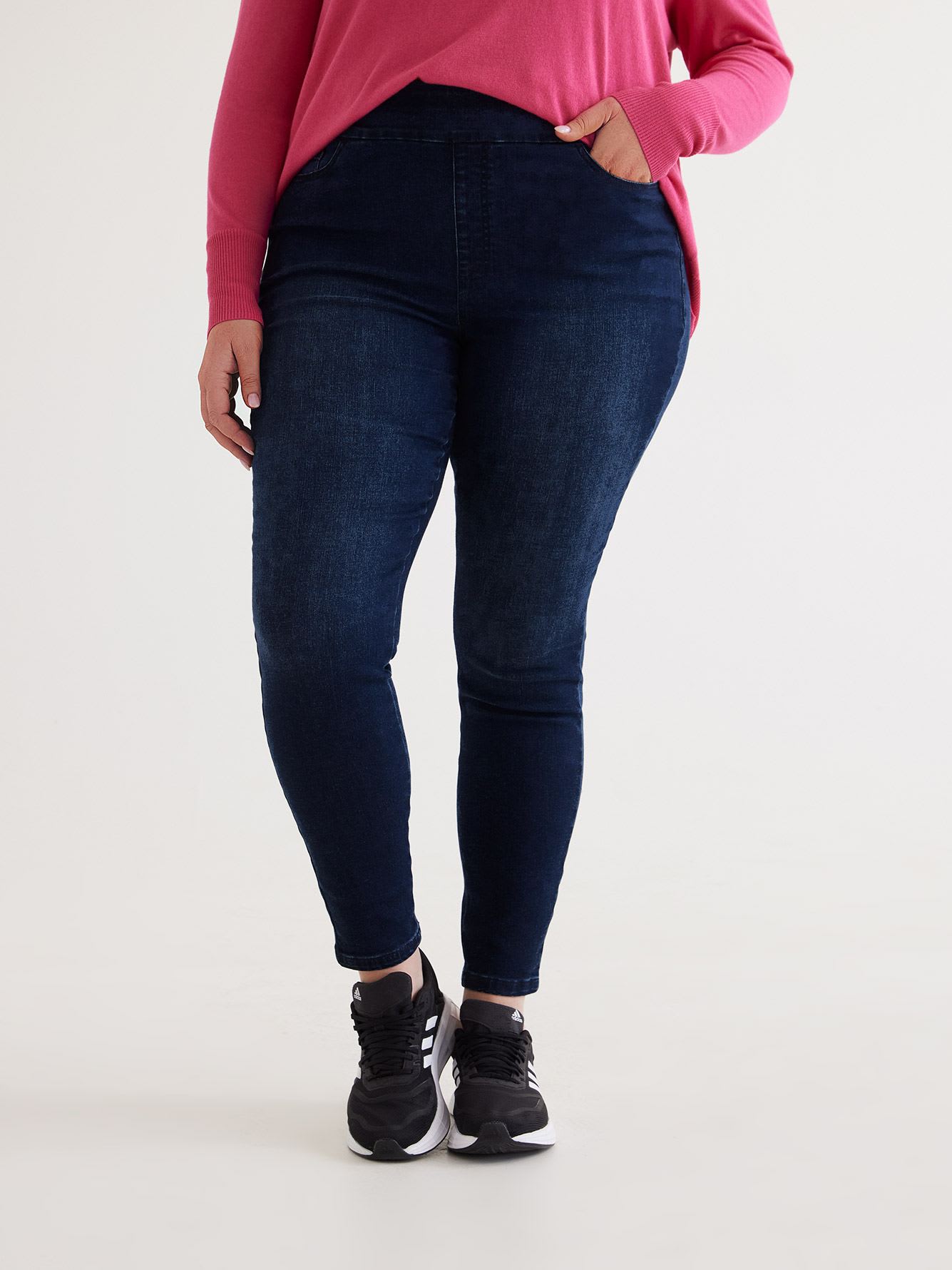 Skinny Leg Savvy Jeans, Dark Wash - d/C Jeans - PENN. Essentials