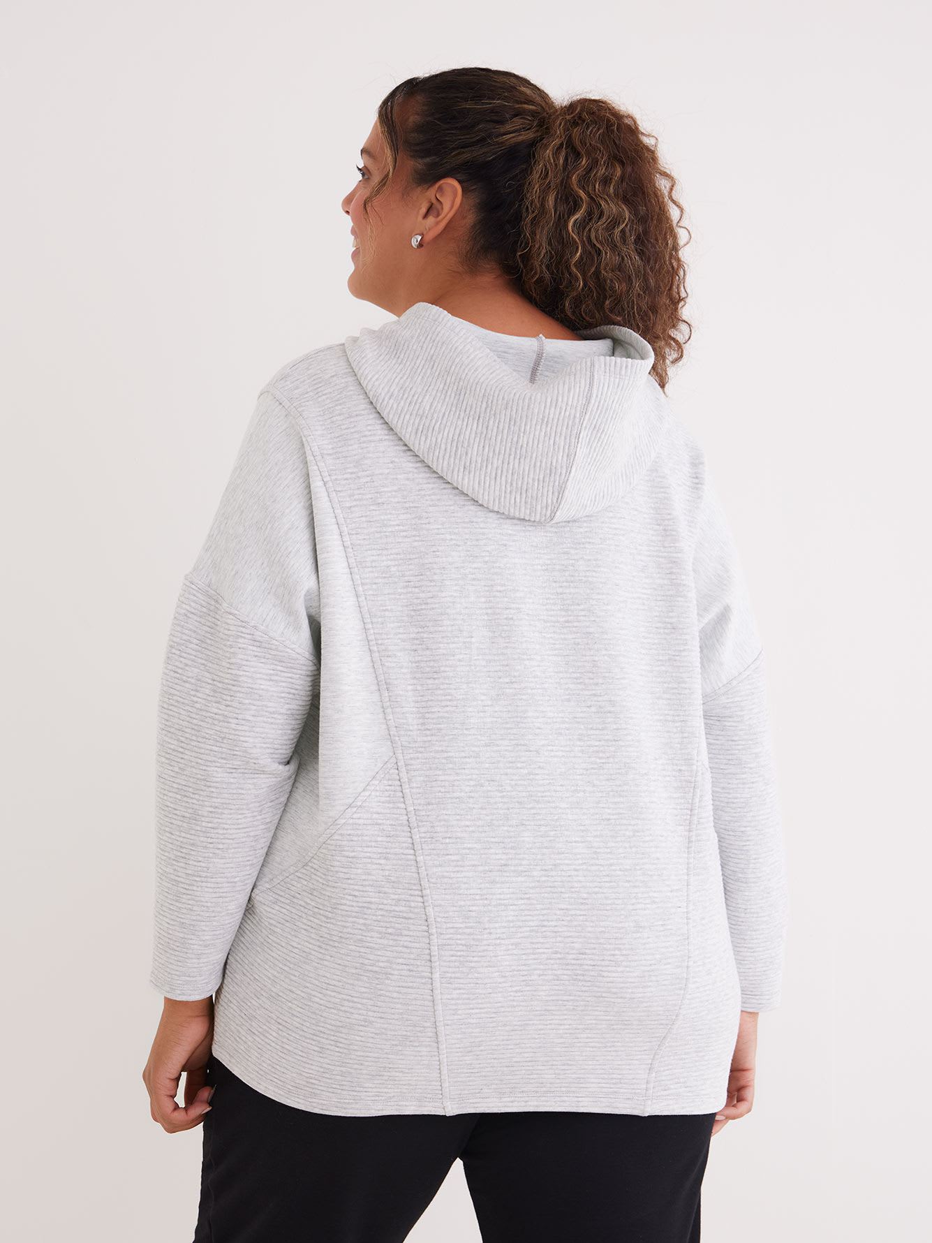 Hooded Sweatshirt with Long Sleeves - Active Zone