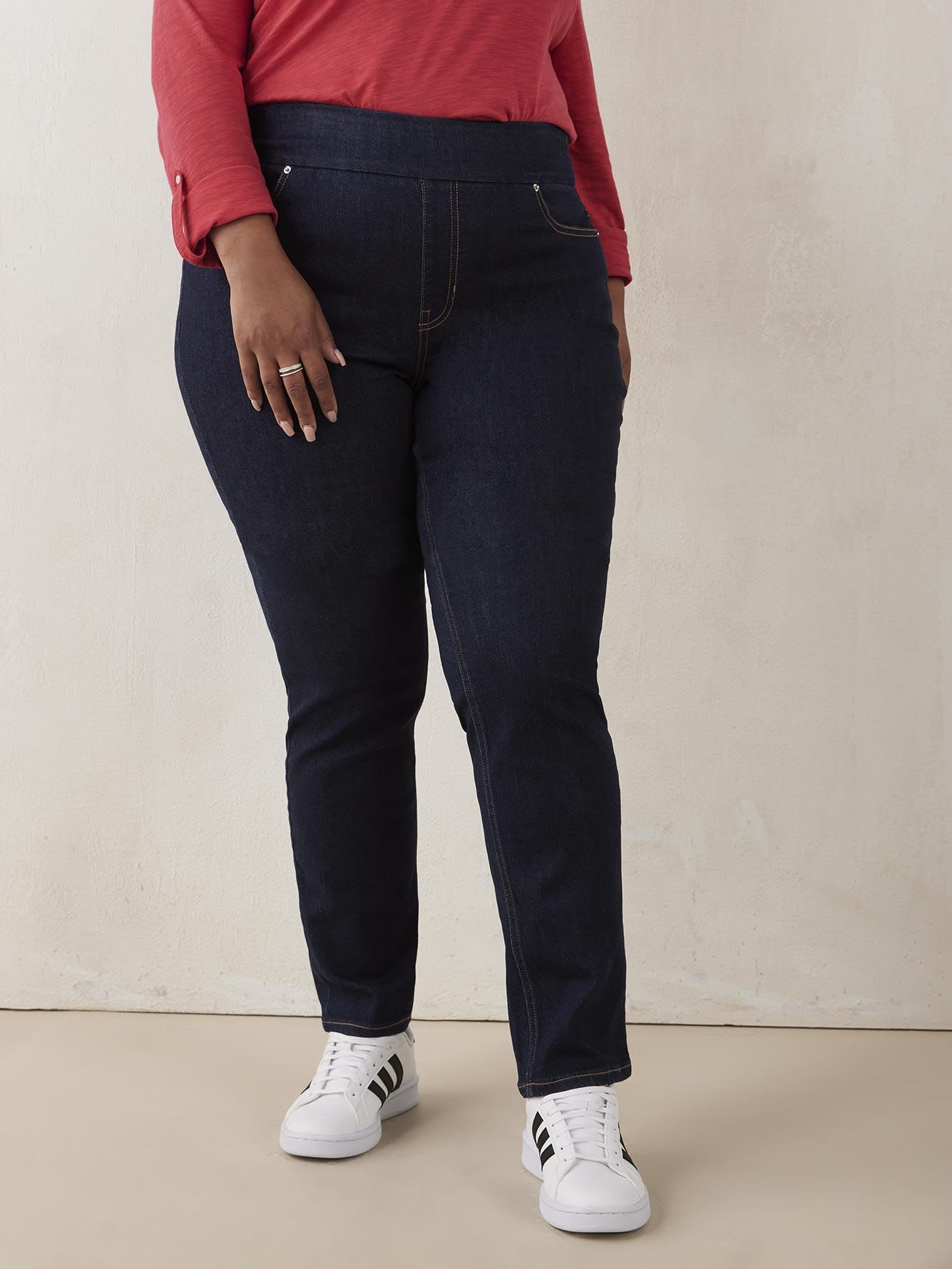 Tall, Savvy Fit Pull-On Straight Leg Jeans - d/c JEANS - PENN. Essentials