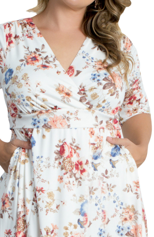 Kiyonna Plus Size Gabriella Ruched Sleeve Midi Dress with Pockets (Plus Size)