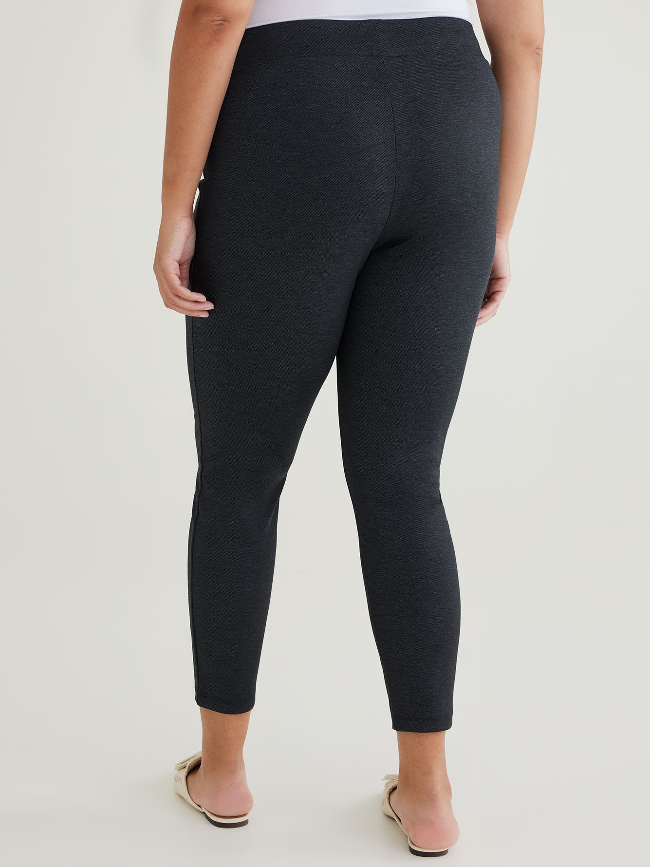 Ponte de Roma Fashion Legging - PENN. Essentials