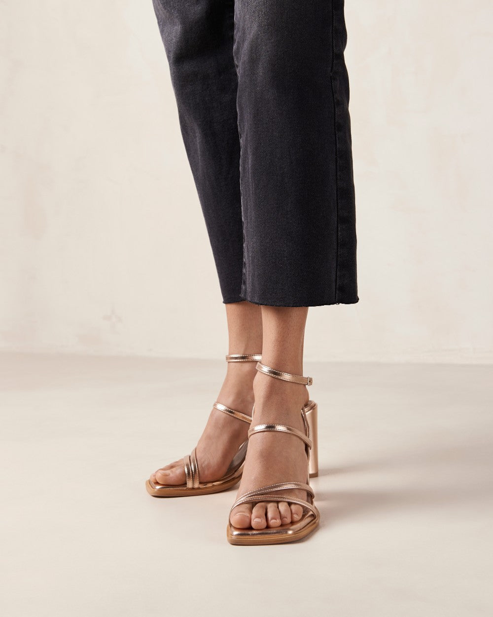 SVEGAN - Alexa Shimmer Pink Vegan Leather Sandals