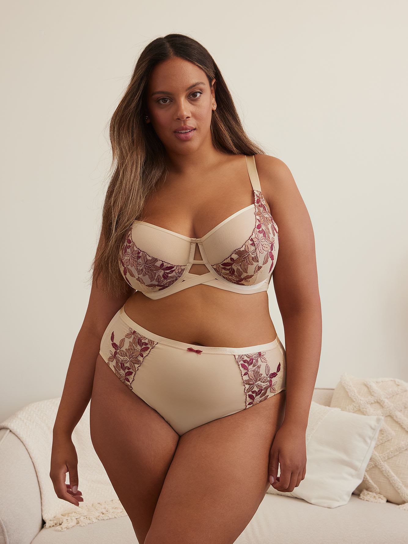 Unlined Balconette Bra with Embroidered Mesh - Déesse Collection