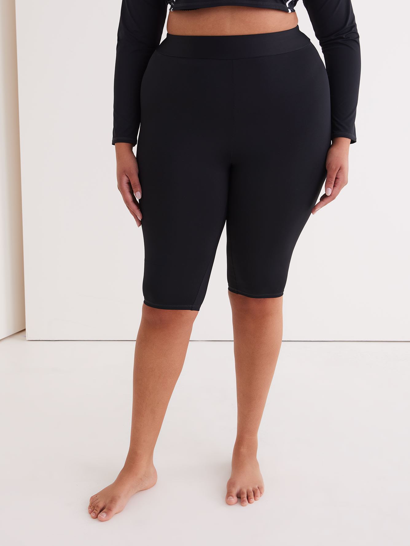 Knee-Length Solid Swim Shorts - Active Zone