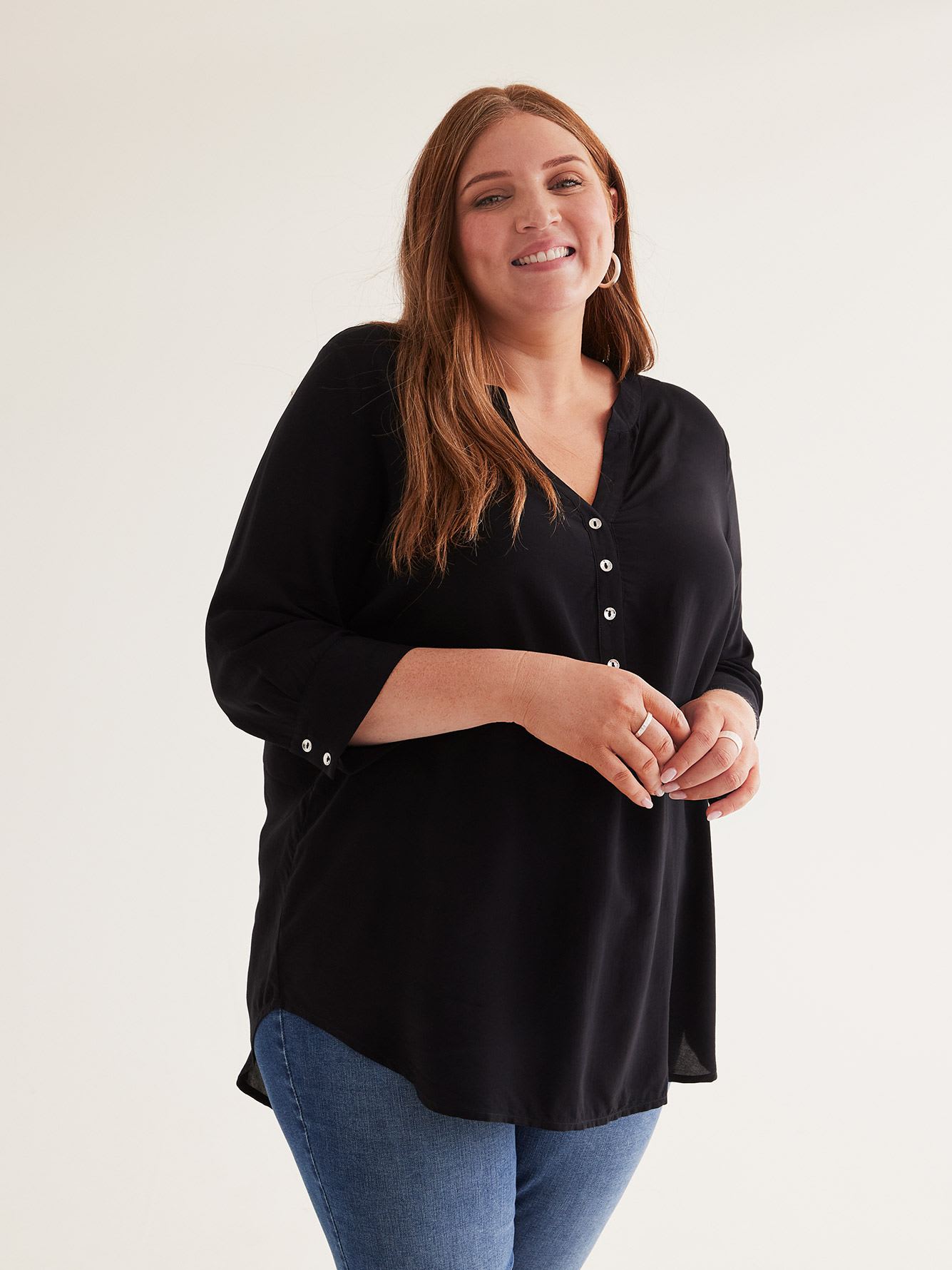 Buttoned Split Neck Woven Tunic